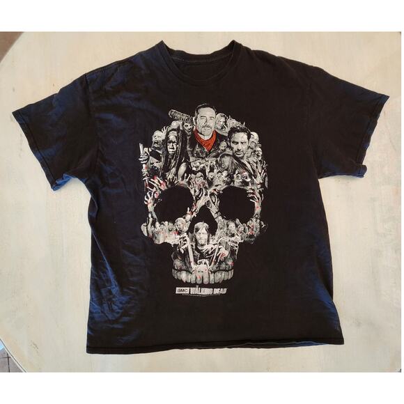 AMC The Walking Dead Graphic T-Shirt 2016 Zombies Comics Horror - Picture 1 of 6